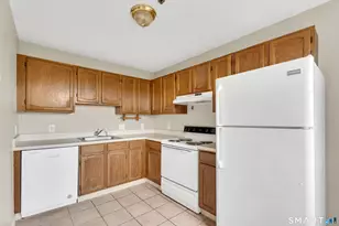 46 S Cherry St, Wallingford, CT 06492 - Photo 5