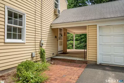 1 Foothills Way, Bloomfield, CT 06002 - Photo 5