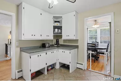 39 Bibeault Street, Putnam, CT 06260 - Photo 9