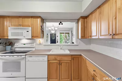 11 Willow Lane #11, Avon, CT 06001 - Photo 17