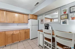 11 Willow Ln, Avon, CT 06001 - Photo 21