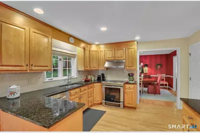 11 Dunne Wood Court, Farmington, CT 06085 - Photo 11