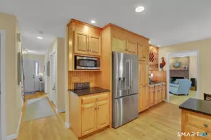 11 Dunne Wood Ct, Farmington, CT 06085 - Photo 13