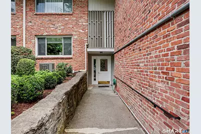 18 Southport Woods Drive #18, Fairfield, CT 06890 - Photo 3