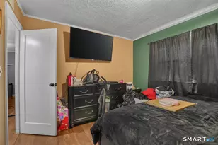 383 Glen Hills Rd, Meriden, CT 06451 - Photo 17
