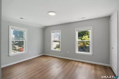 11 Bell Street, Bridgeport, CT 06610 - Photo 13