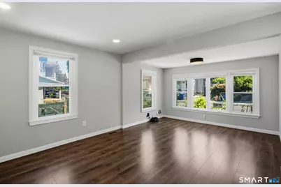 11 Bell Street, Bridgeport, CT 06610 - Photo 17