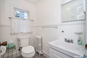 1847 Asylum Ave, West Hartford, CT 06117 - Photo 15