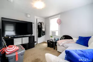 36 Larkin St, Stamford, CT 06907 - Photo 7