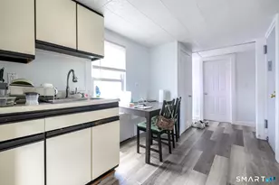 36 Larkin St, Stamford, CT 06907 - Photo 13