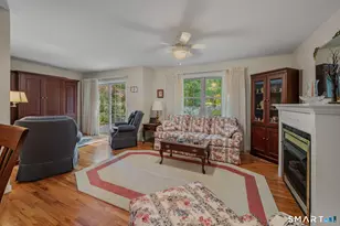 4 Bittersweet Ln, East Lyme, CT 06357 - Photo 17