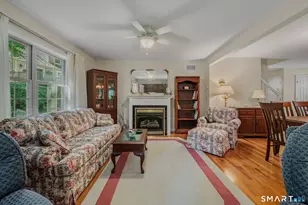 4 Bittersweet Ln, East Lyme, CT 06357 - Photo 21
