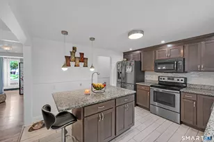25 Crystal St, Wethersfield, CT 06109 - Photo 9