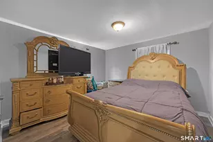 25 Crystal St, Wethersfield, CT 06109 - Photo 15