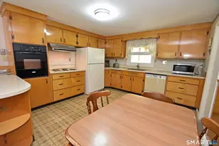 32 Quarry Rd, Granby, CT 06035 - Photo 7