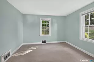 95 Pilgrim Rd, Bristol, CT 06010 - Photo 7