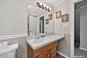 95 Pilgrim Rd, Bristol, CT 06010 - Photo 21