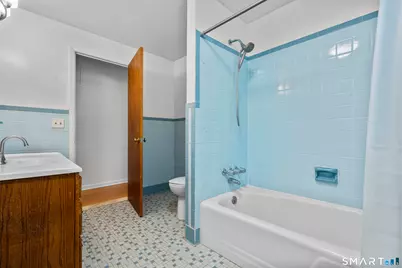 173 Oxbow Drive, Meriden, CT 06450 - Photo 27