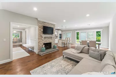 892 Heritage Village #A, Southbury, CT 06488 - Photo 9