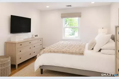 82 Three Lakes Drive, Stamford, CT 06902 - Photo 15