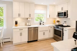 82 Three Lakes Dr, Stamford, CT 06902 - Photo 7