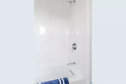 781 Post Road East #102, Westport, CT 06880 - Photo 21