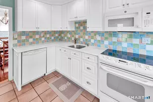 28 Gates Rd, Old Saybrook, CT 06475 - Photo 15