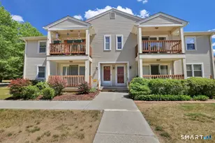 204 Ashmead Cmns, Enfield, CT 06082 - Photo 1