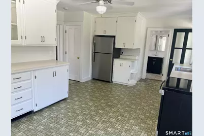 21 Pearl Street, Guilford, CT 06437 - Photo 7