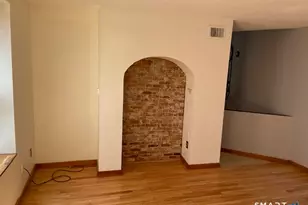 39 Wethersfield Ave, Hartford, CT 06114 - Photo 9