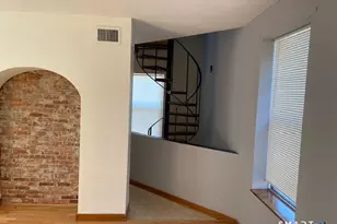 39 Wethersfield Ave, Hartford, CT 06114 - Photo 11