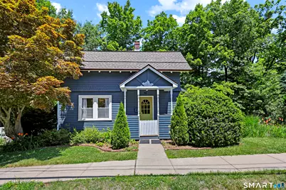 36 Hunting Hill Avenue, Middletown, CT 06457 - Photo 1
