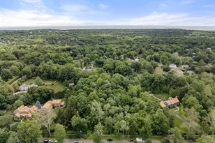 101 Hubbell Ln, Fairfield, CT 06824 - Photo 13