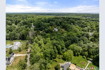 101 Hubbell Lane, Fairfield, CT 06824 - Photo 3