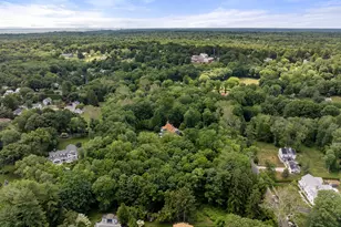101 Hubbell Ln, Fairfield, CT 06824 - Photo 23