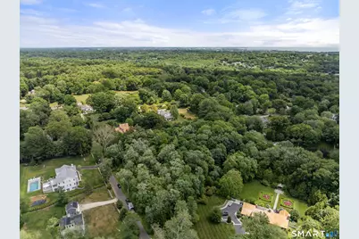 101 Hubbell Lane, Fairfield, CT 06824 - Photo 15