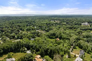101 Hubbell Ln, Fairfield, CT 06824 - Photo 27