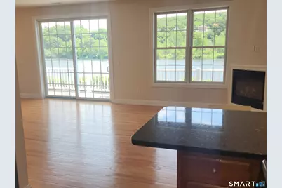 190 South Thames Street #15, Norwich, CT 06360 - Photo 7