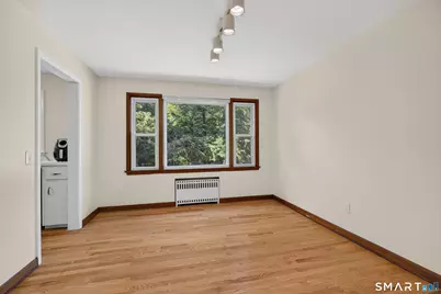 659 West Woods Road, Hamden, CT 06518 - Photo 7