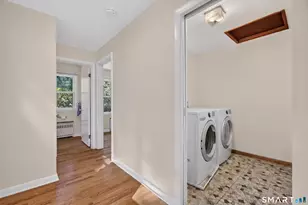 659 W Woods Rd, Hamden, CT 06518 - Photo 15