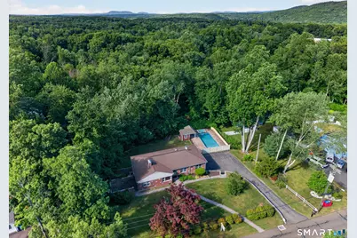 659 West Woods Road, Hamden, CT 06518 - Photo 27