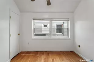 372 Dover St, Bridgeport, CT 06610 - Photo 11