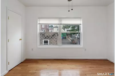 372 Dover Street, Bridgeport, CT 06610 - Photo 23