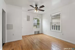 372 Dover St, Bridgeport, CT 06610 - Photo 9
