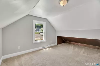 122 Macarthur Drive, Waterbury, CT 06704 - Photo 27
