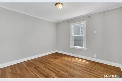 122 Macarthur Drive, Waterbury, CT 06704 - Photo 17