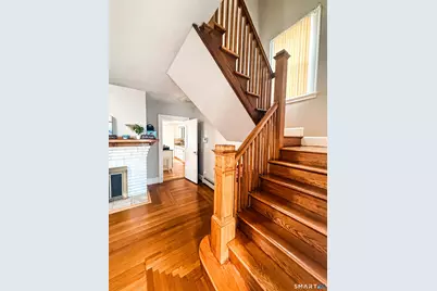38 Grandview Avenue, Hamden, CT 06514 - Photo 3