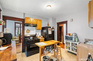 25 Prescott St, Meriden, CT 06450 - Photo 11