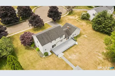 32 Justine Drive, North Haven, CT 06473 - Photo 33