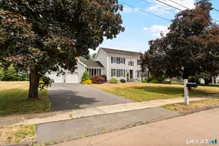 32 Justine Dr, North Haven, CT 06473 - Photo 39